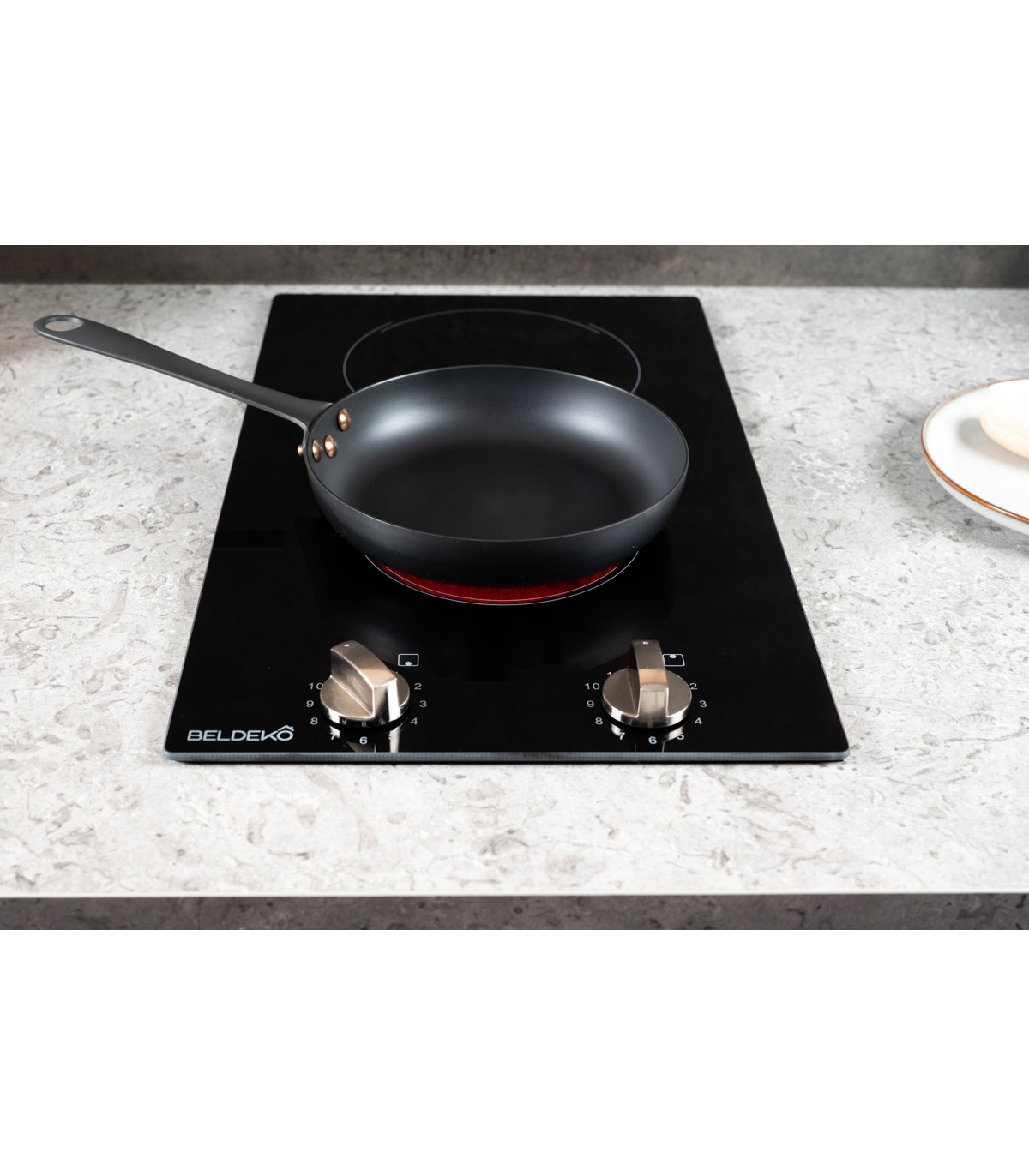 Sencor Plaque Vitrocéramique SmoothCook - Double Plaque de cuisson  infrarouge avec surface Vitrocéramique, contrôle facile et nettoyage  rapide, idéale pour maison, dortoirs et bureau - 2803BK : :  Cuisine et Maison